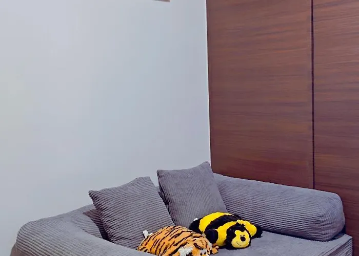 Modern 1br In Air Residences Makati Near Ayala Cbd View