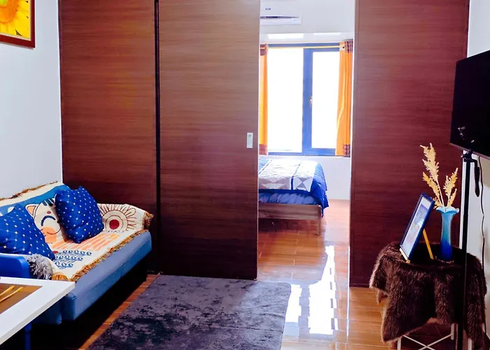 Aparthotel Modern 1br In Air Residences Makati Near Ayala Cbd View